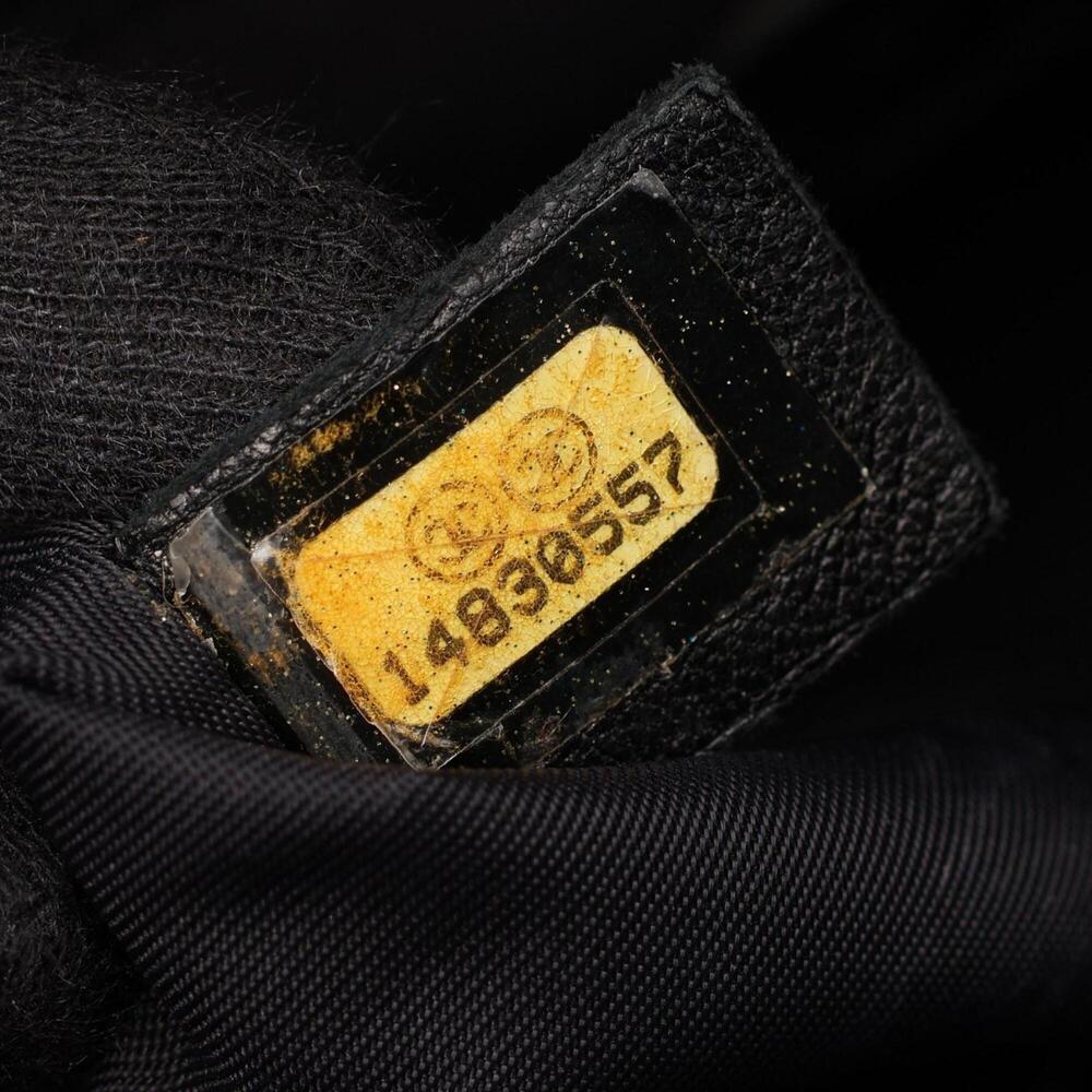 CHANEL Bag - Picture 5 of 11